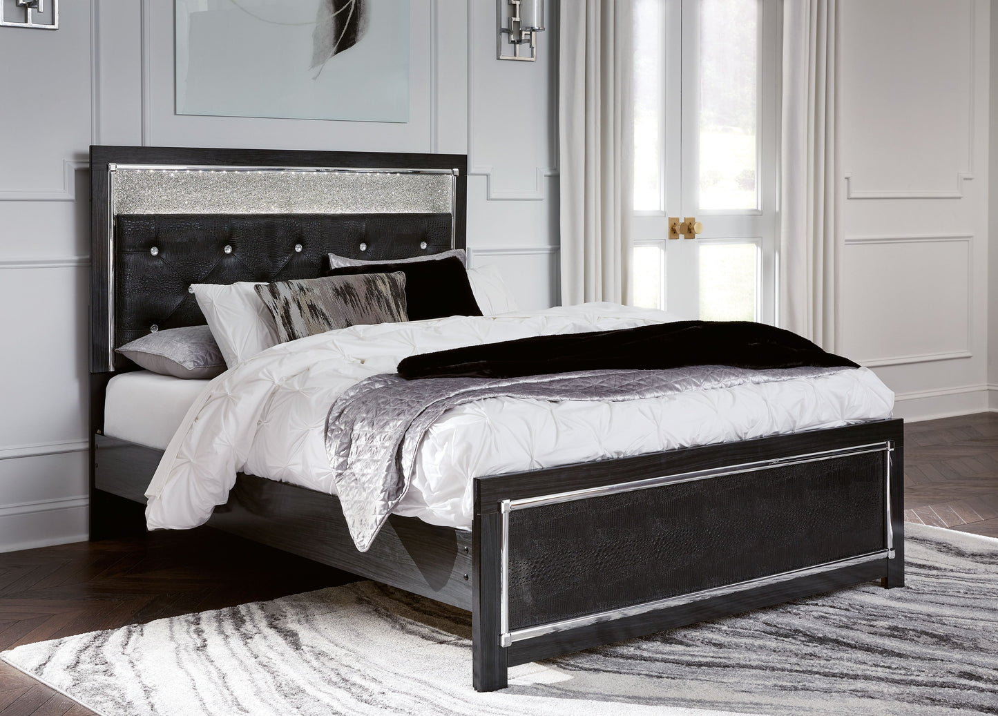 Kaydell - Upholstered Panel Platform Bed