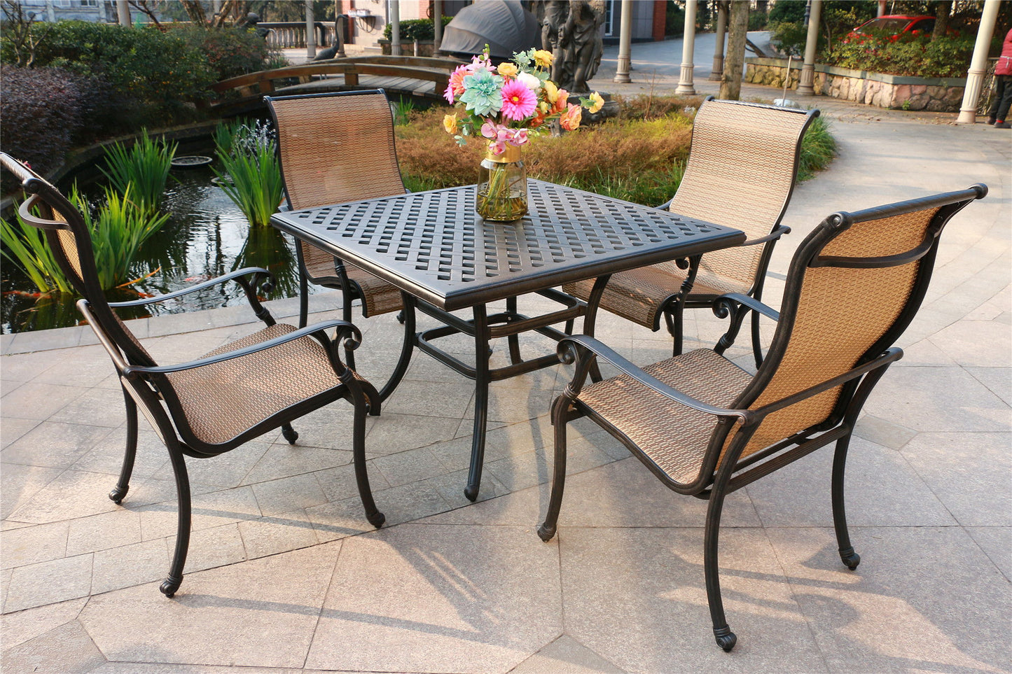 Square 4 Person 43.19" Long Aluminum Dining Set