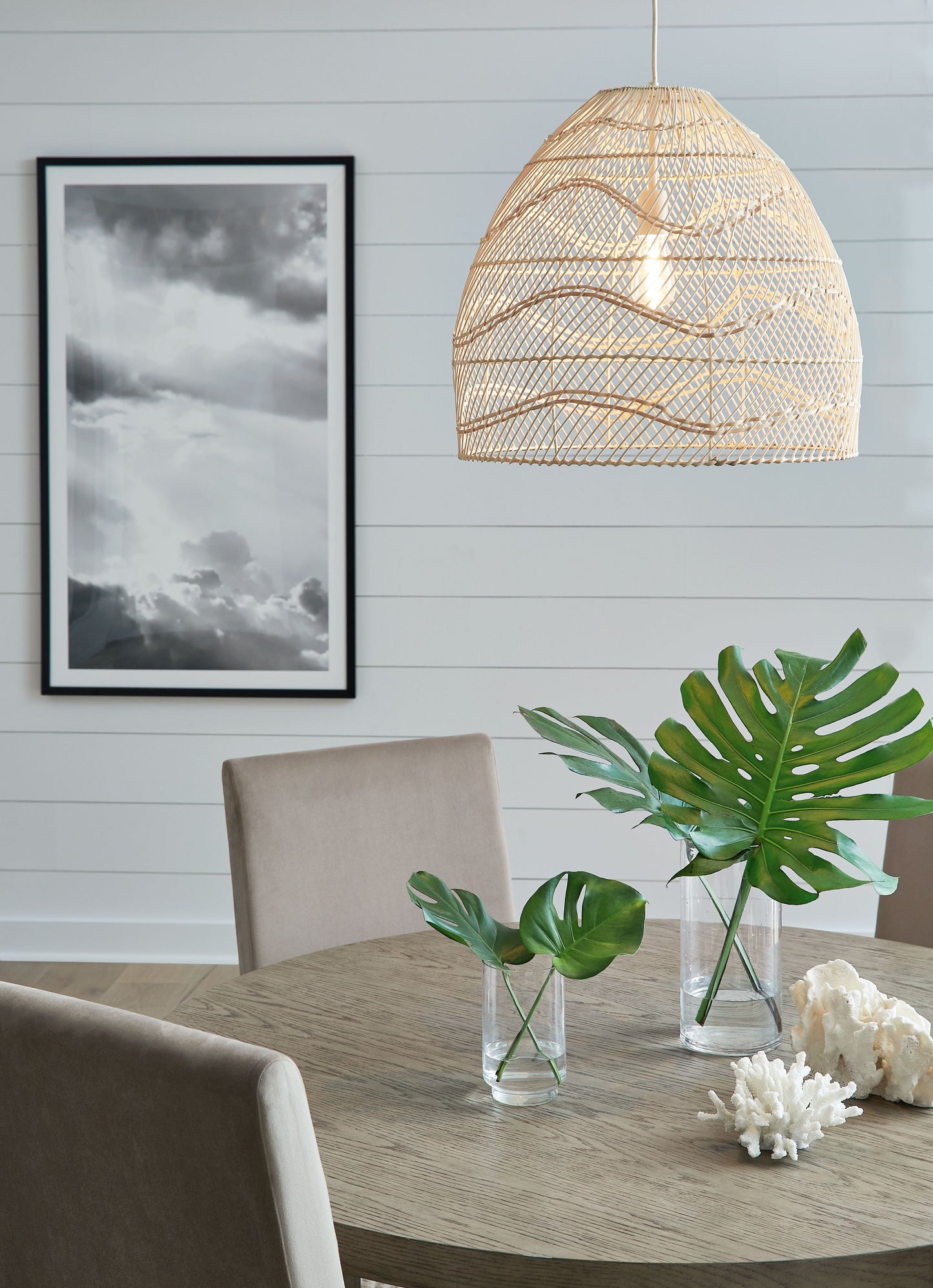 Coenbell - Beige - Rattan Pendant Light