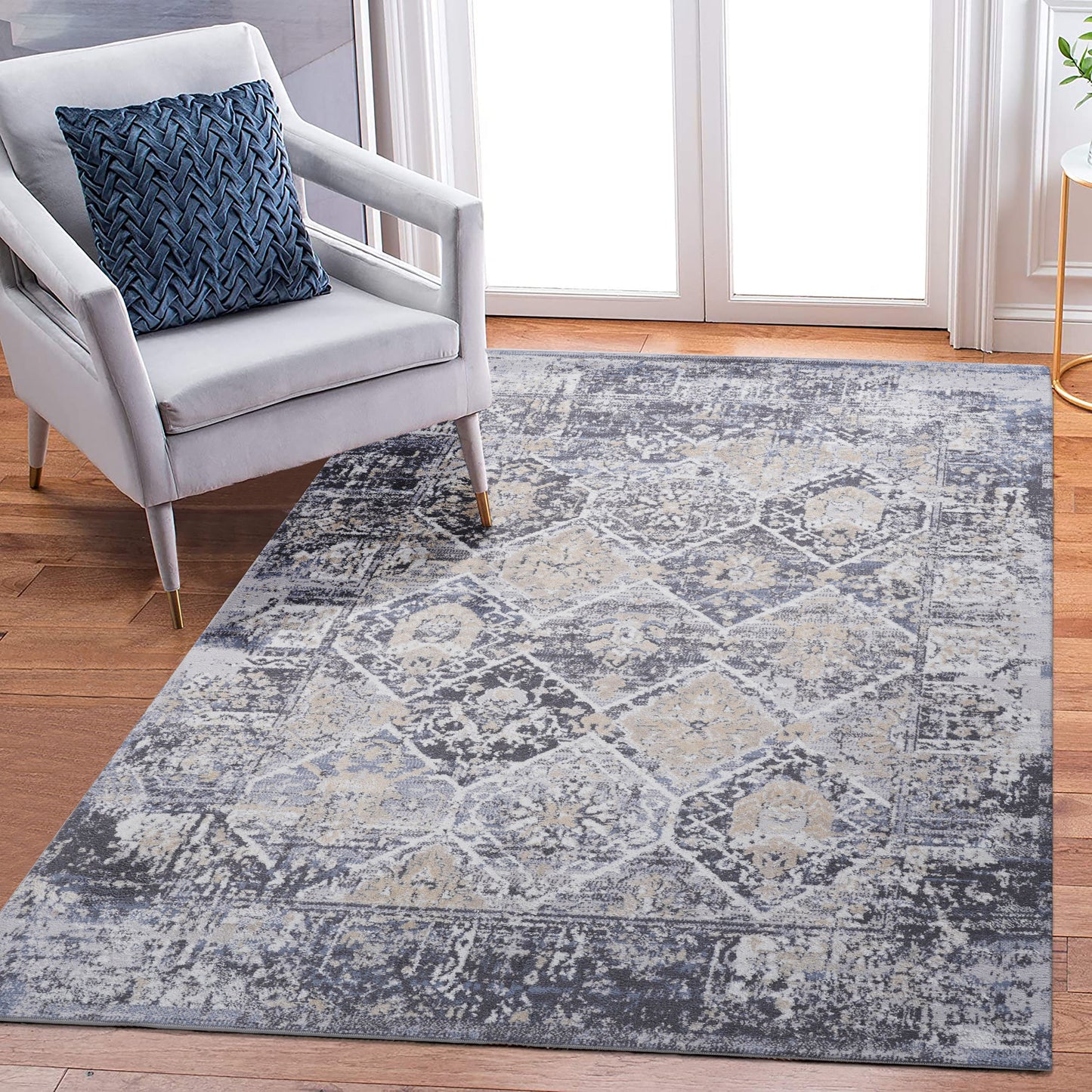 5' x 7' Traditional Non-Shedding Living Room Bedroom Dining Home Office Stylish And Stain Resistant Area Rug - Gray / Blue