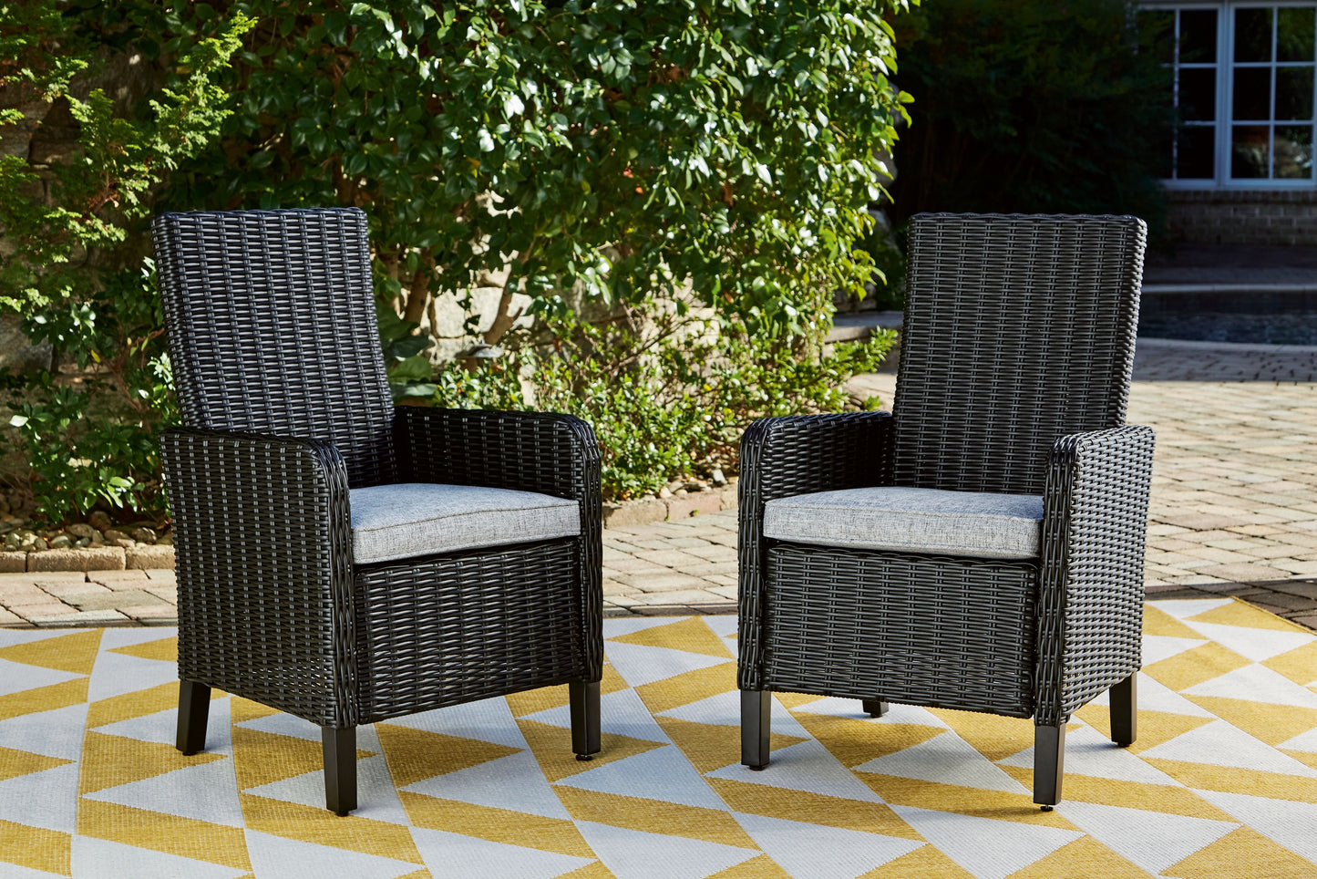 Beachcroft - Arm Chair (Set of 2)